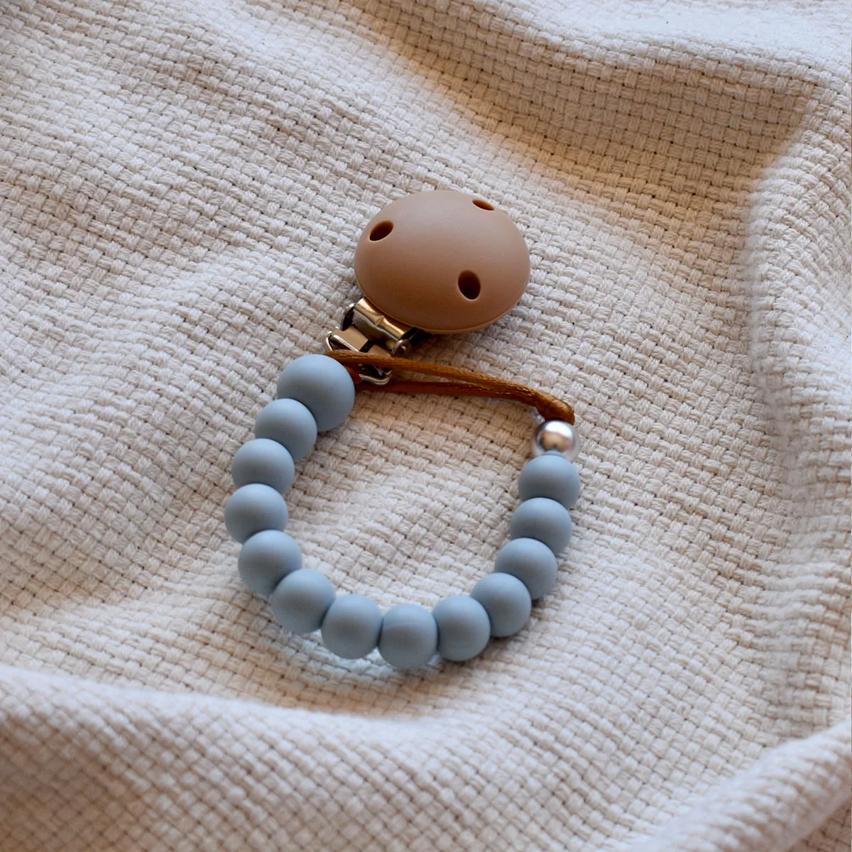 Bella Zailea Silicone Dummy Chain - Image 2