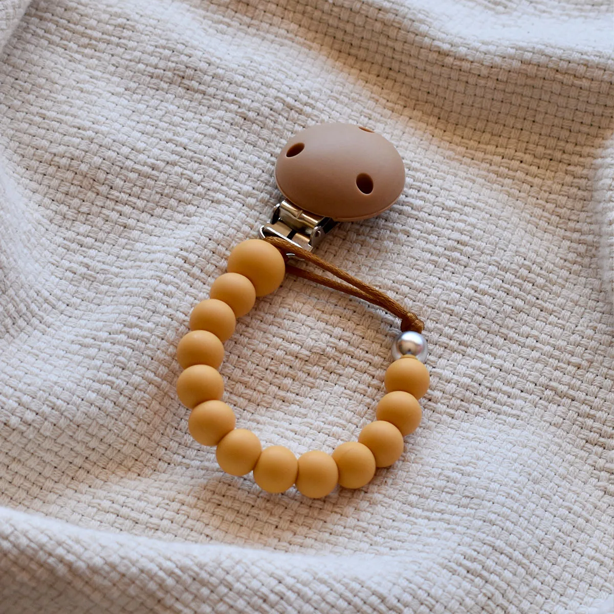 Bella Zailea Silicone Dummy Chain - Image 4