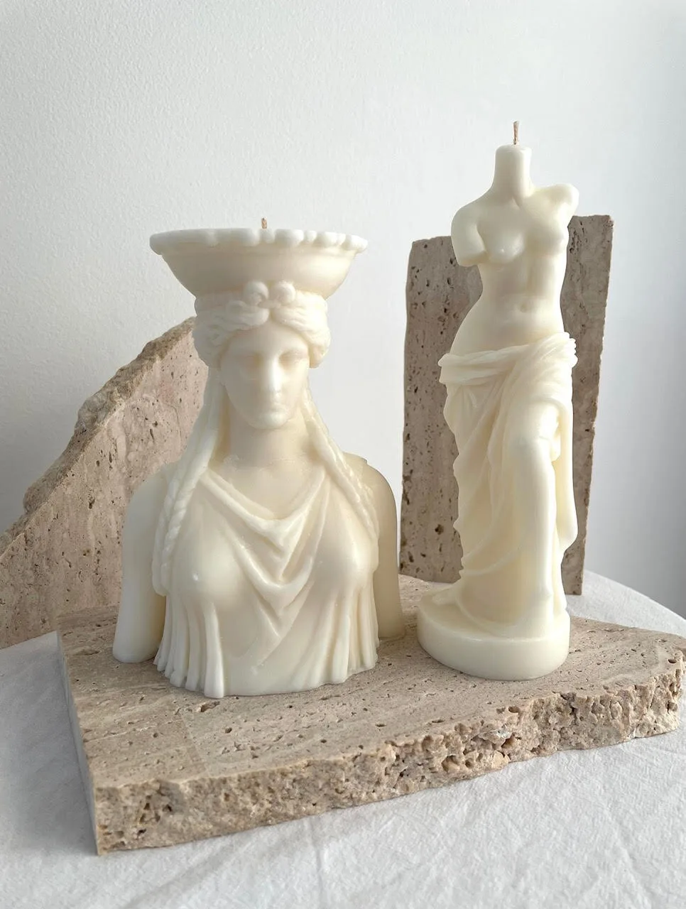 House of Aeros - The Caryatid Sculpture Candle - Image 2