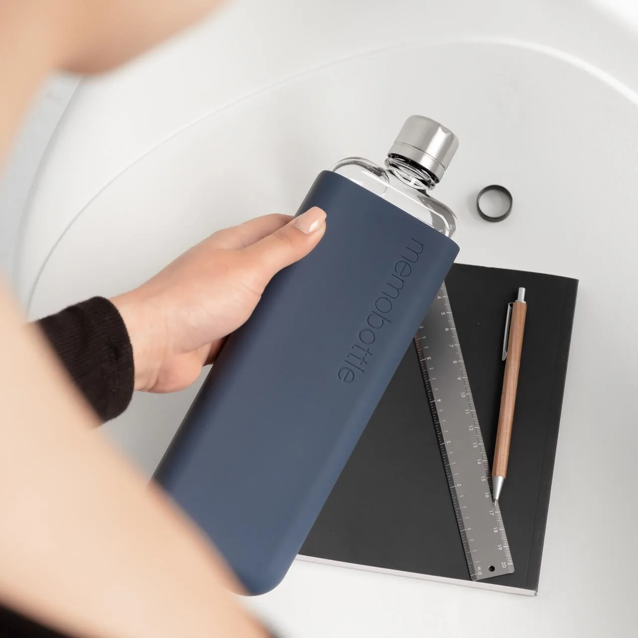 Memobottle SLIM Silicone Sleeve - Midnight Blue - Image 2