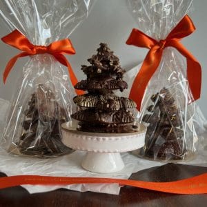 Ginger Crunch 80 % Dark Organic Chocolate Christmas Tree
