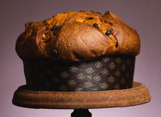 Amari Panettone Box Hazelnut and Rum 750g - Image 3